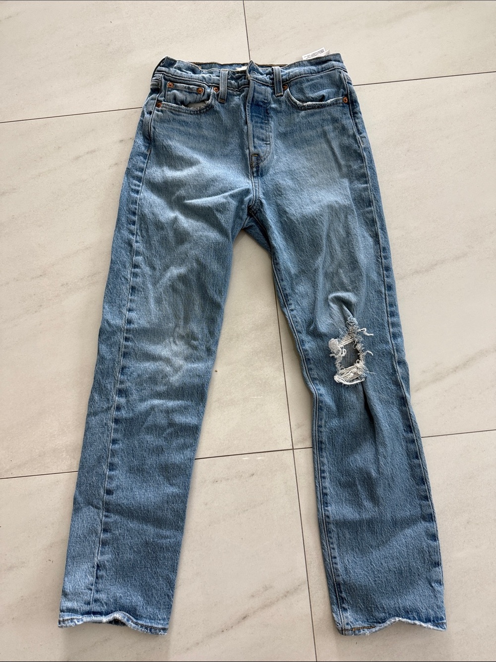 Levi’s Light Wash Straight Leg Jeans with Knee Distress Levi’s